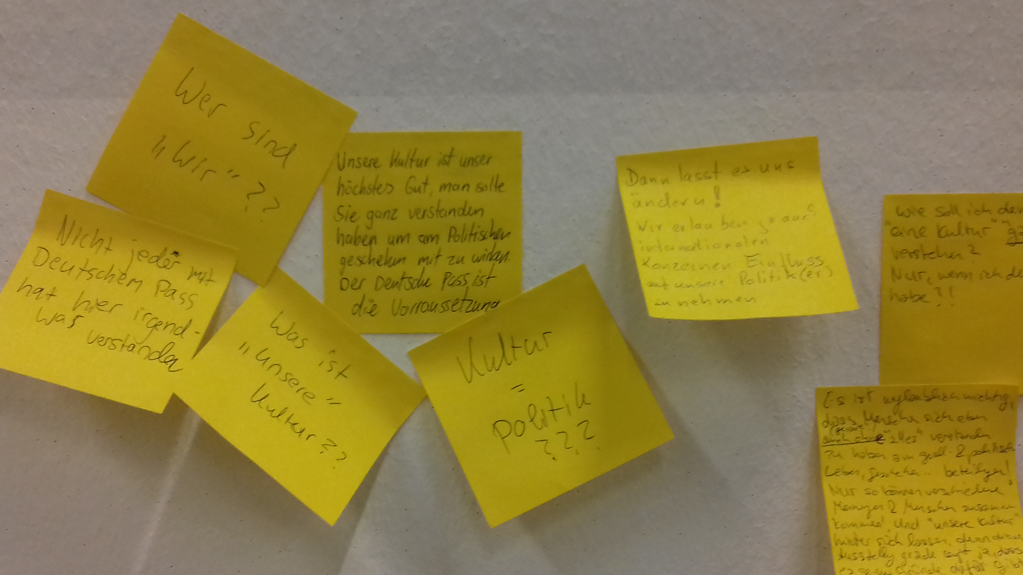 Picture of sticky notes placed in an exhibition